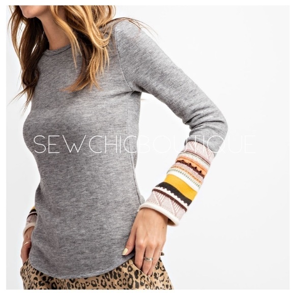 Gray Hacci Knit Contrast Sleeve Detail Top - Picture 3 of 5